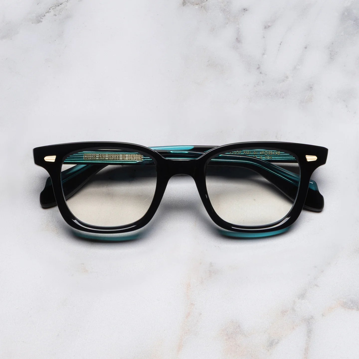 black CG9521 glasses