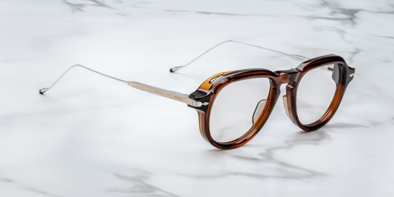 aviator style acetate frme in translucent broand and silver temples side view