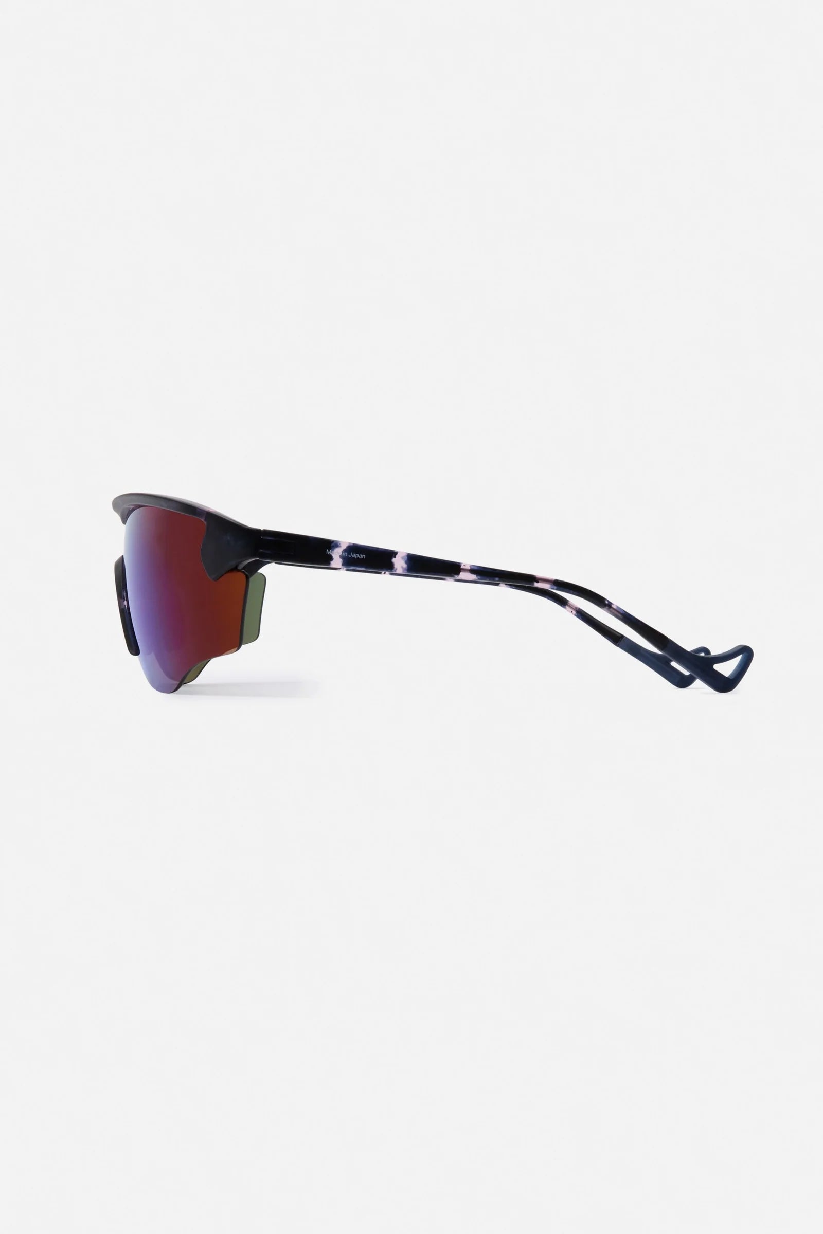 District Vision Junya Racer