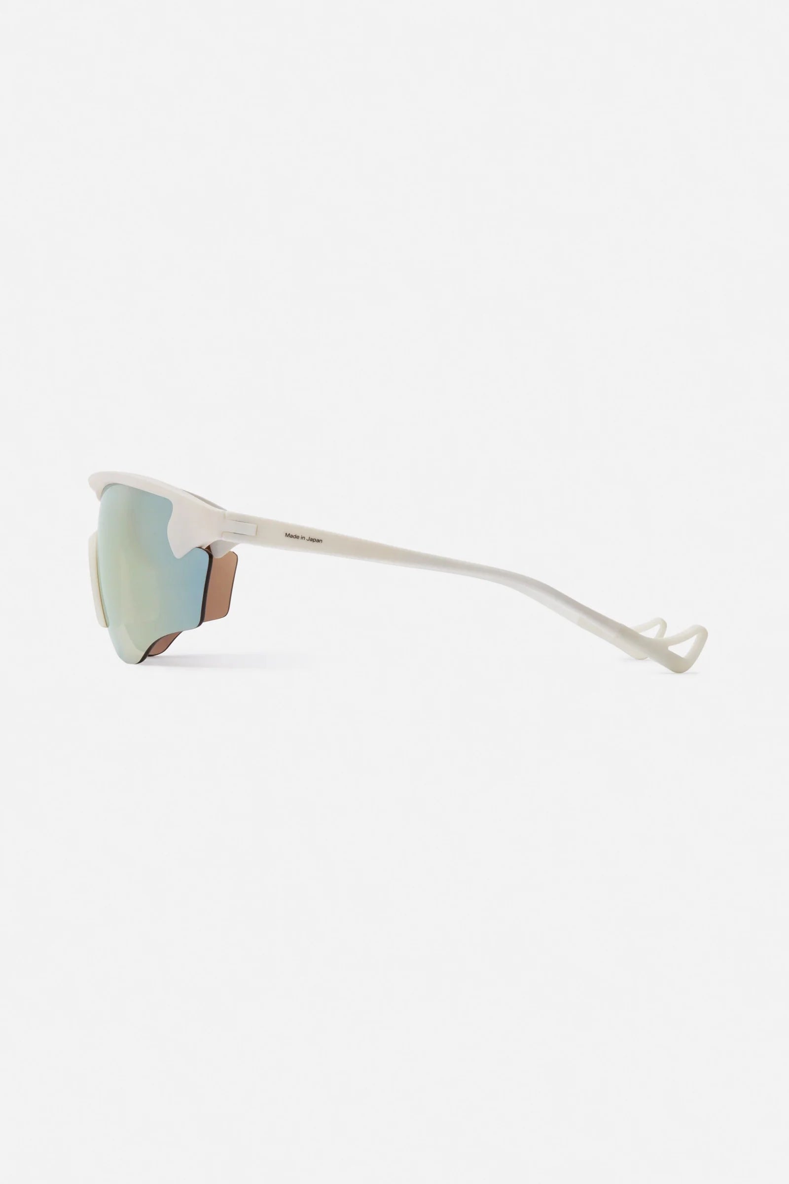 District Vision Junya Racer