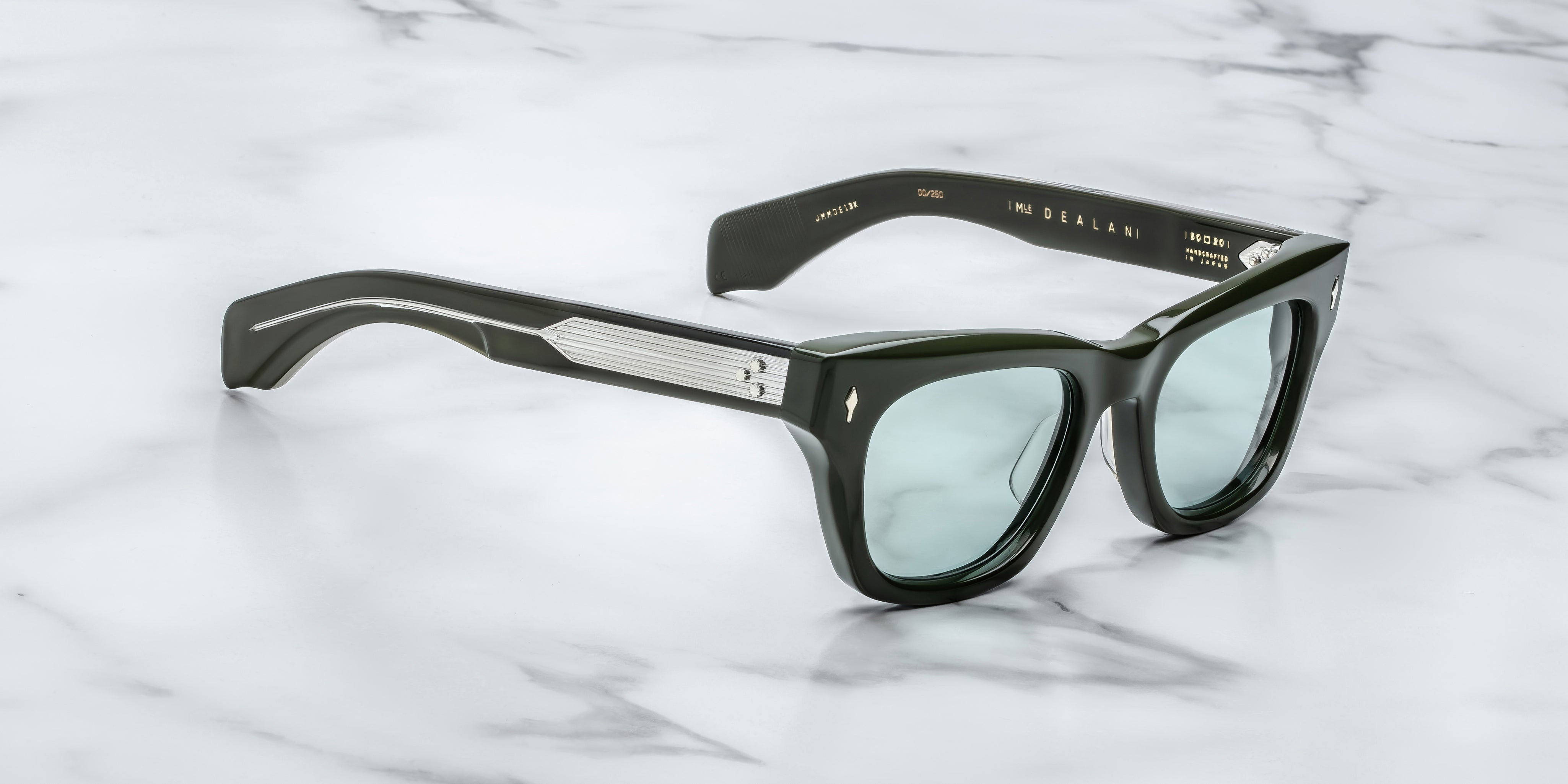 JMM dealan wayfer shaped sunglass in deep green acetate 