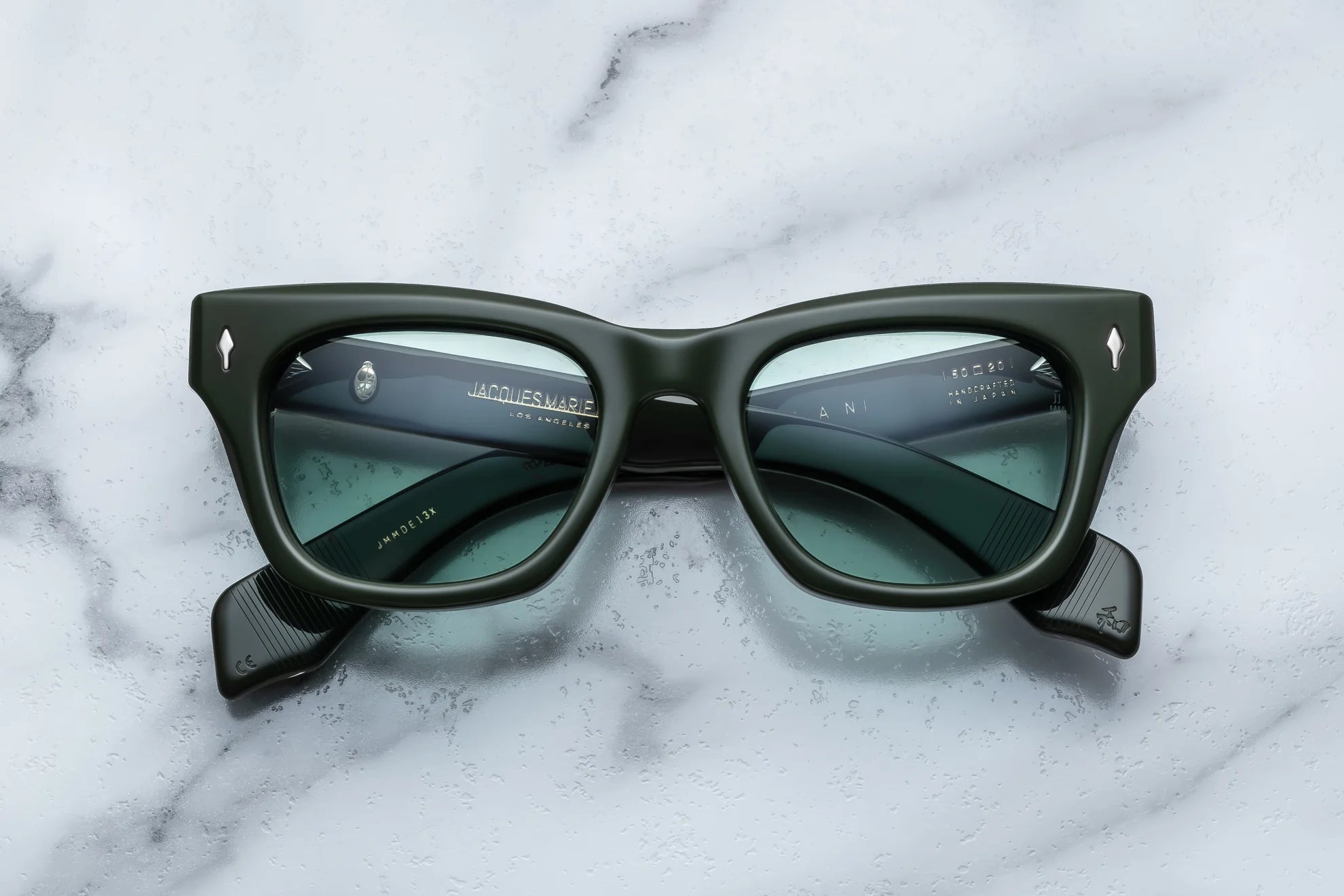 JMM dealan wayfer shaped sunglass in deep green acetate 