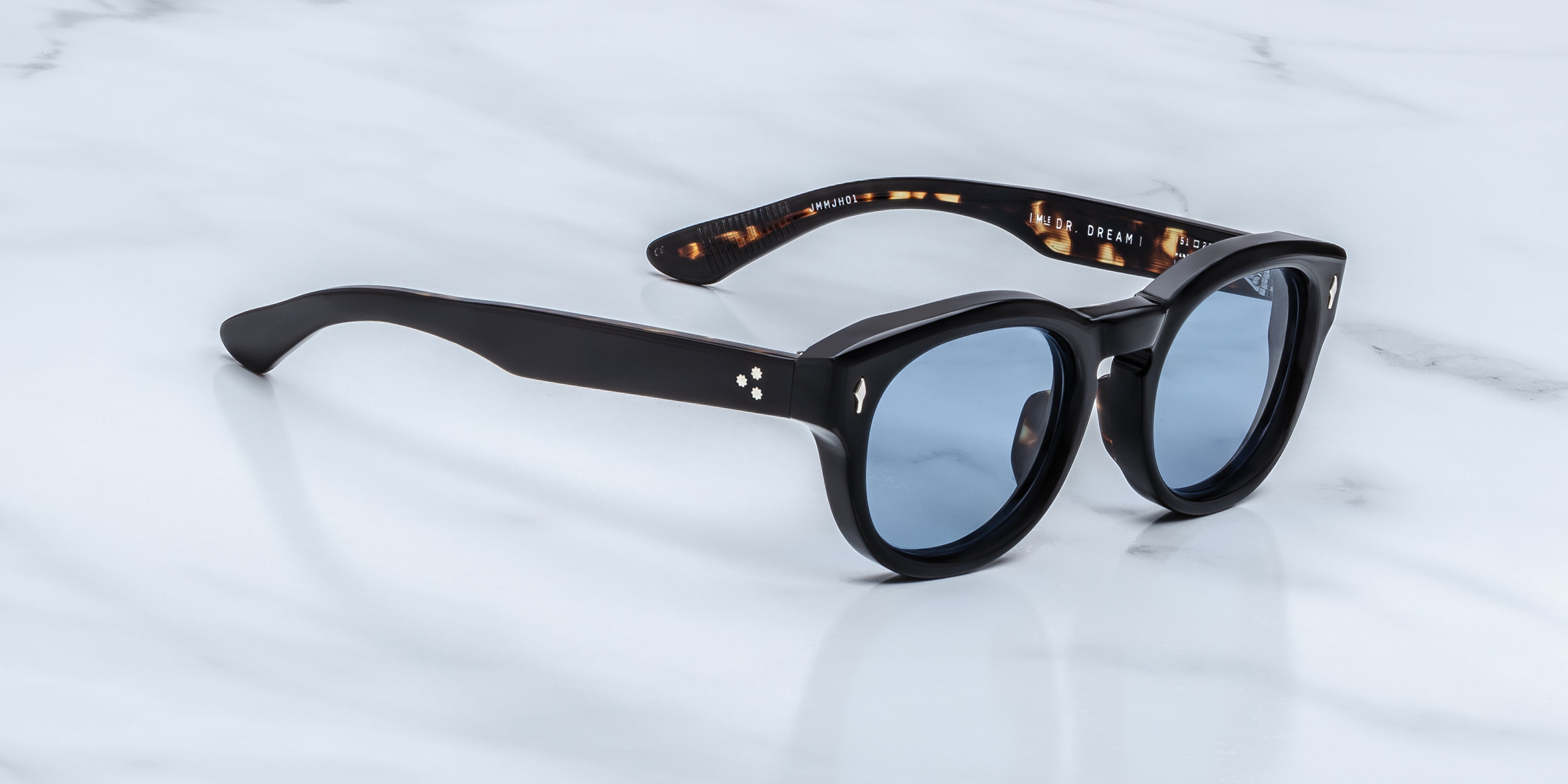 Dr_Dream_Noir_John___Yoko_3-4_Cropped_5377x3585_lygaf7.jpg