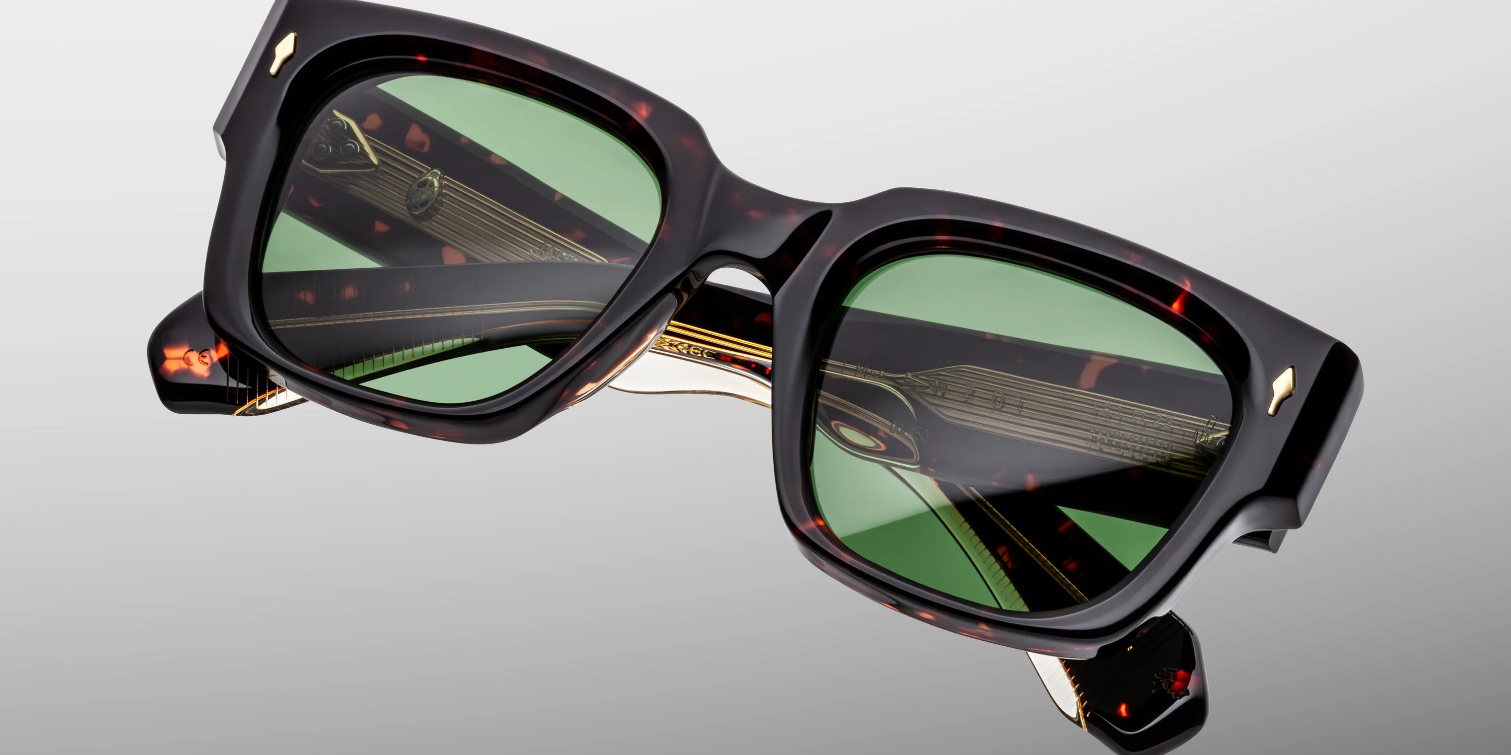 Enzo_Etna_Detail-1_Cropped_5377x3585_taldxa_36c1eb7e-c384-40ff-9d6a-866e6bb2b9f6.webp