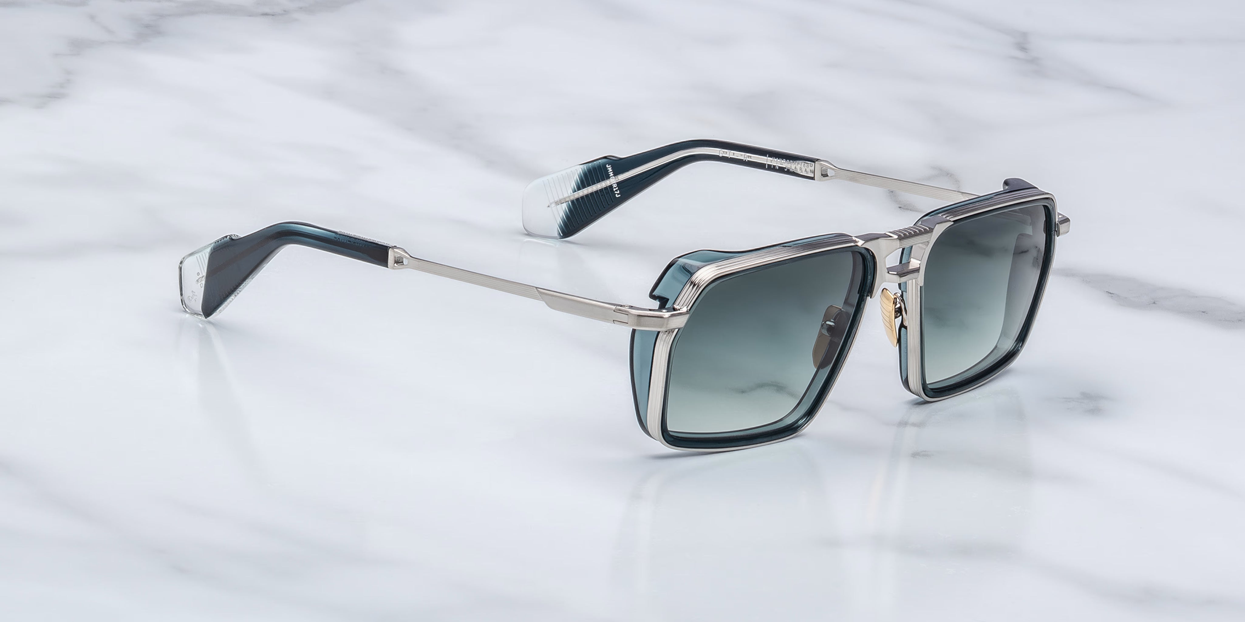 GT-R_Atlantic_3-4_Cropped_5377x3585_v9y0aj.avif