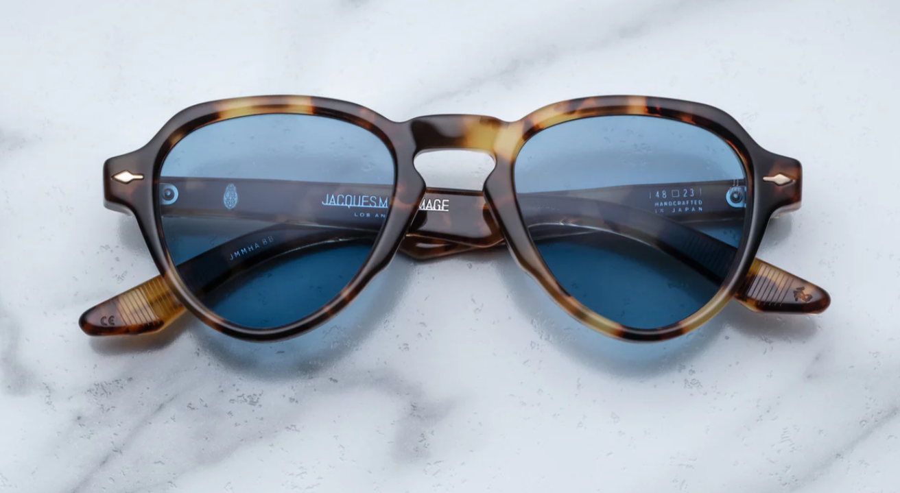 Aviator sunglass in tortishell acetate 