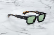 black coloured sunglasses with sterling silver arrow head motify on the sides JMM mattei noir side view