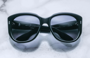 Roxy (Black)
