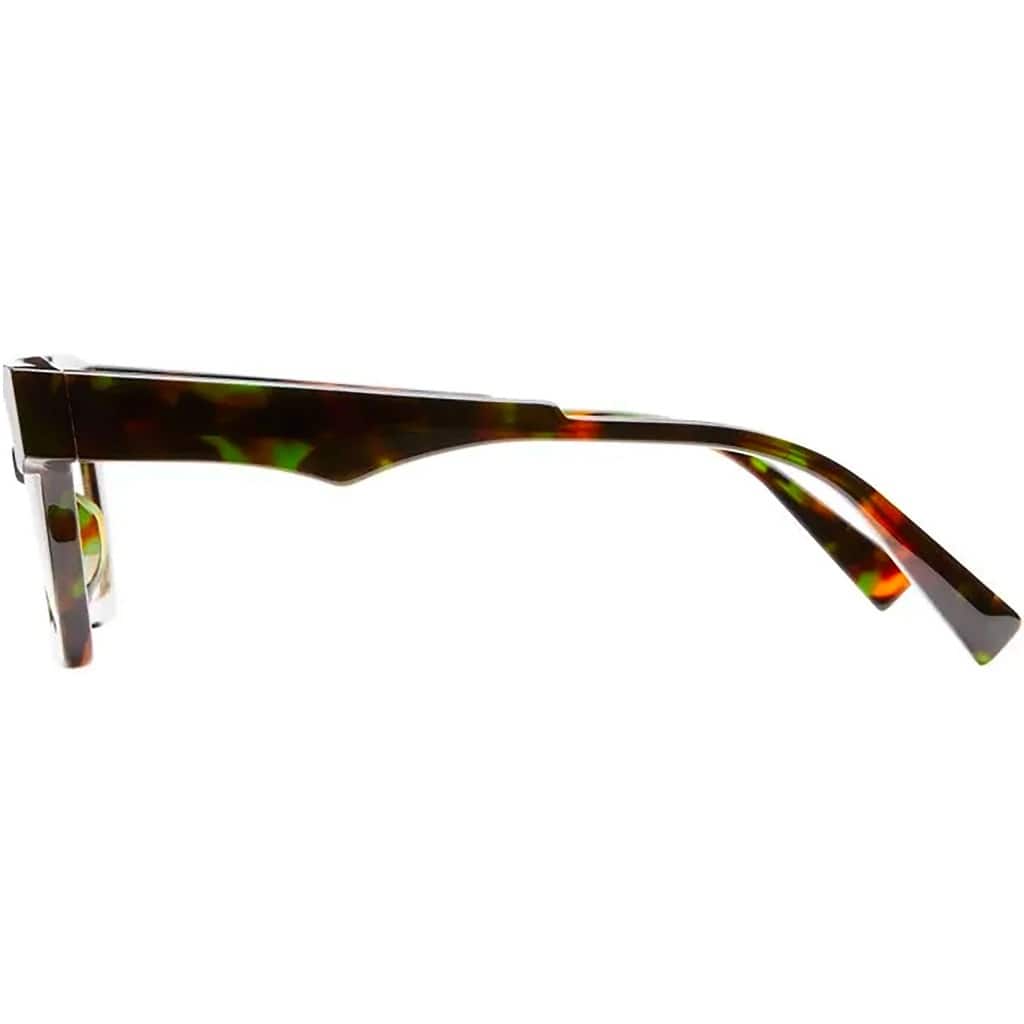 Side view of a mixed colour tortishell frame