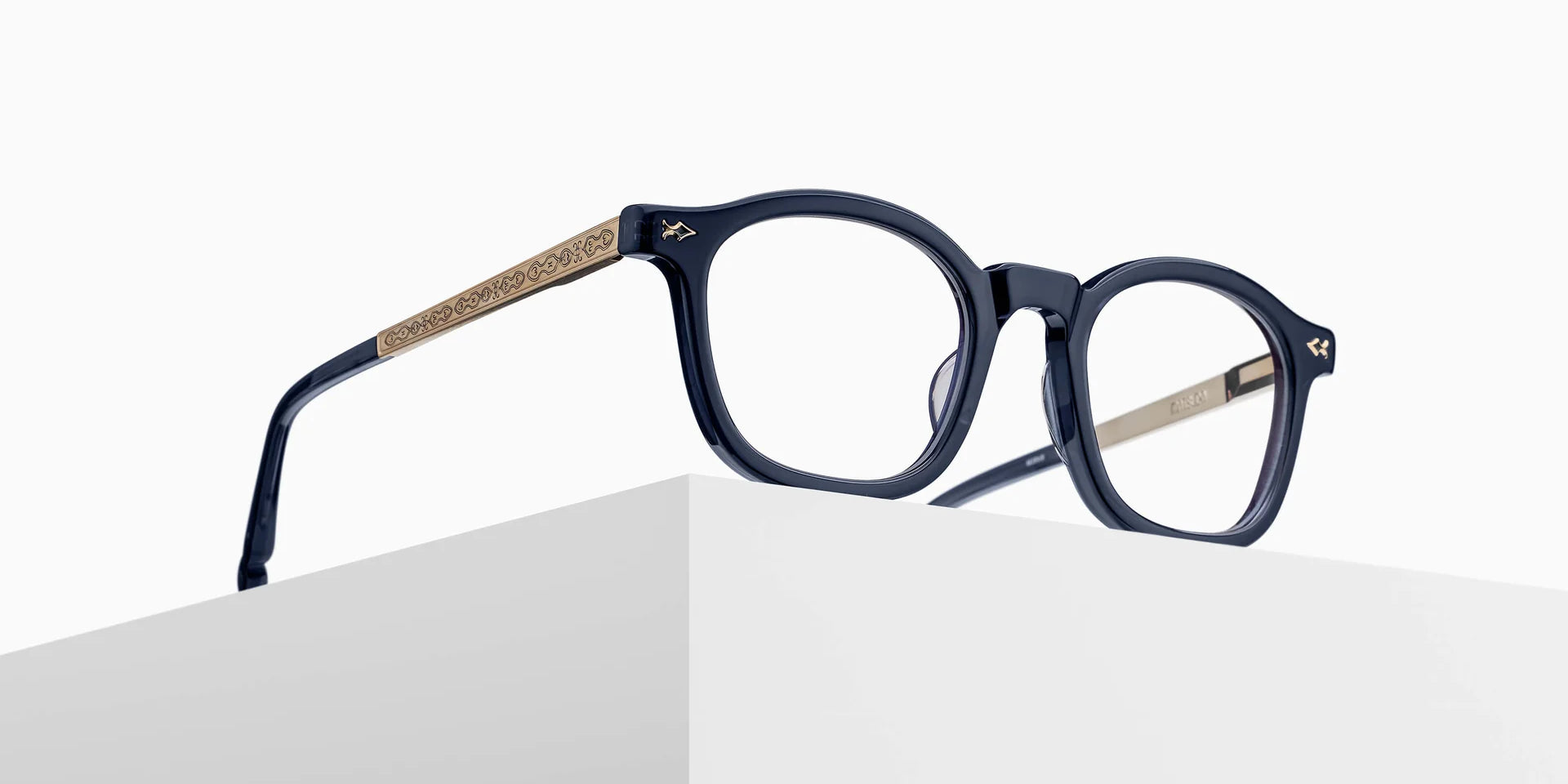 matsuda-eyewear-m2068-dnc-bg-48-pedestal.webp
